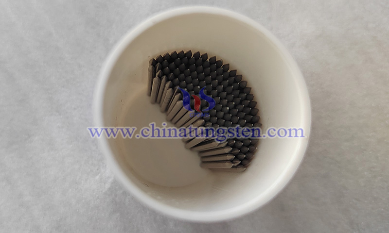 中钨智造钨针的包装图片 中钨智造钨针的包装图片